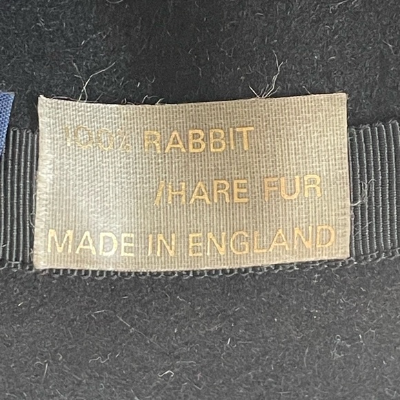 Burberry’s Rabbit feather fedora - Picture 7 of 8